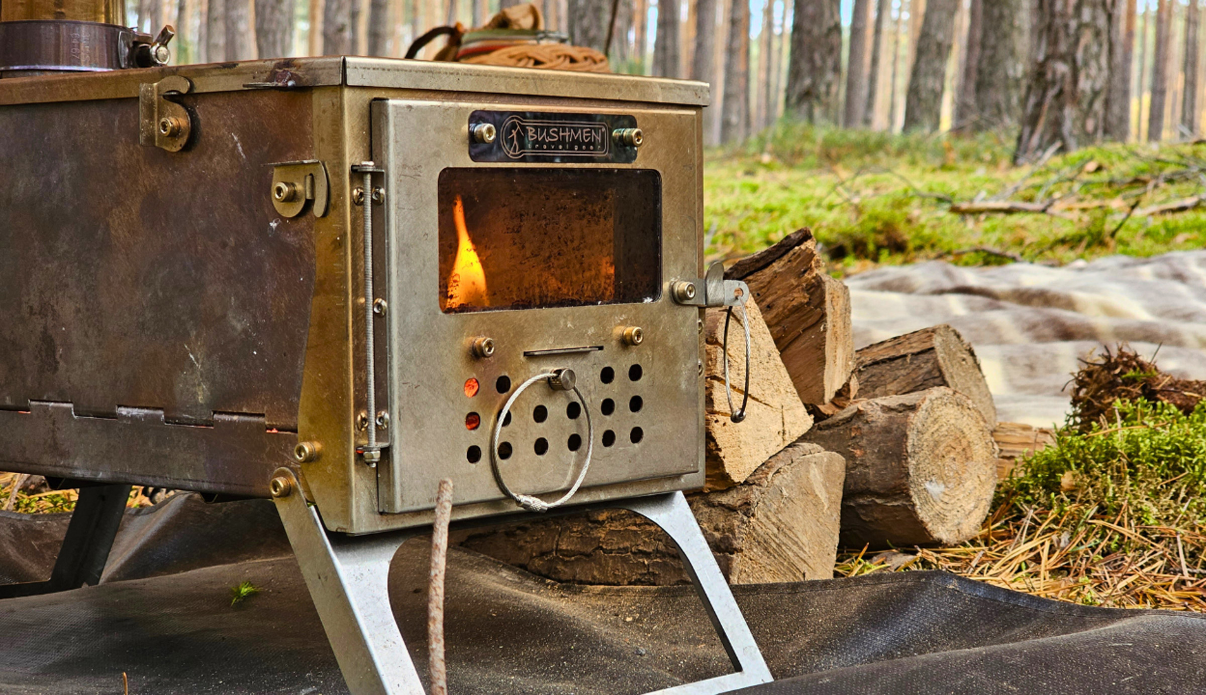 Fastfold Large Camping Stove with 2 Windows