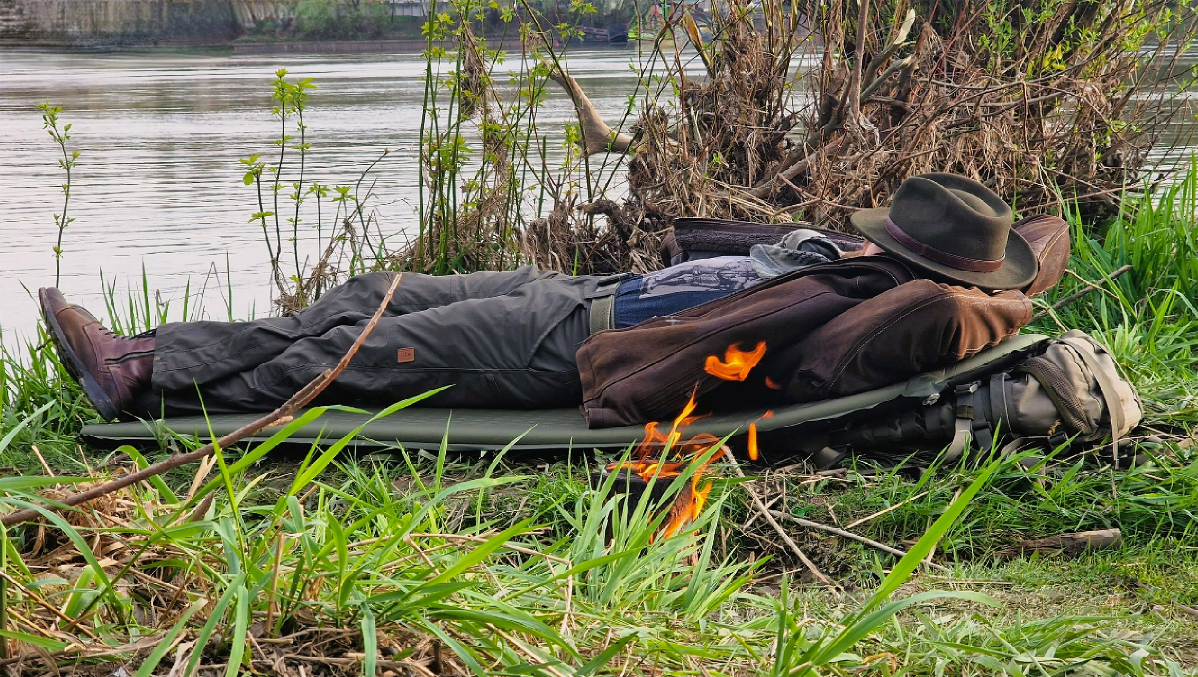 FIT 800 Ultra Light SI Selvoppustende Liggeunderlag