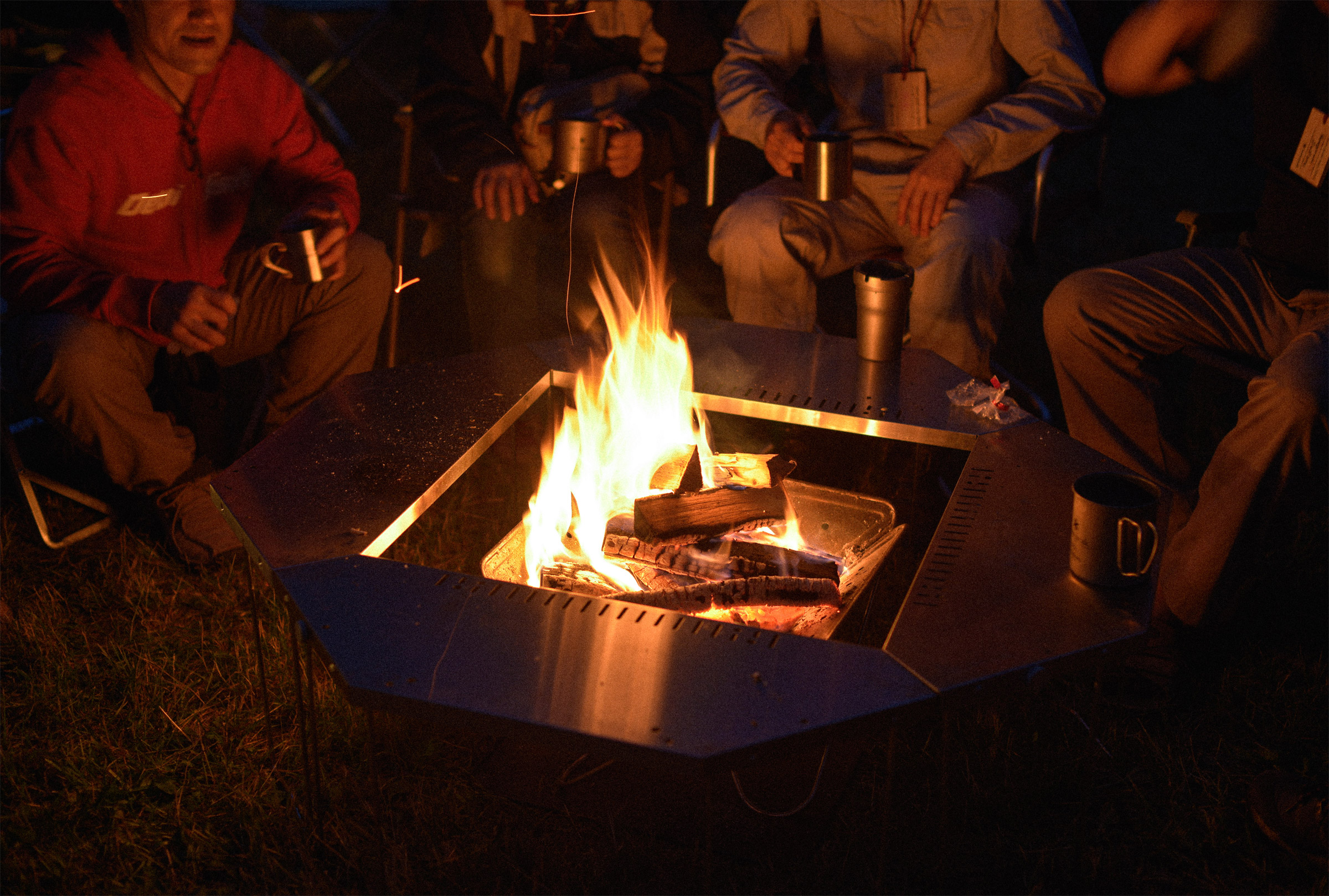 Jikaro Fire Ring Table