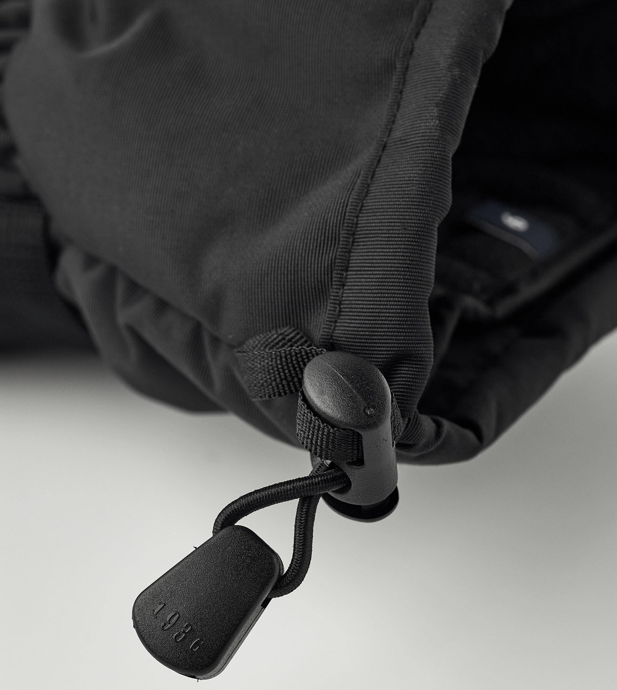 Gauntlet Sr. 3-Finger