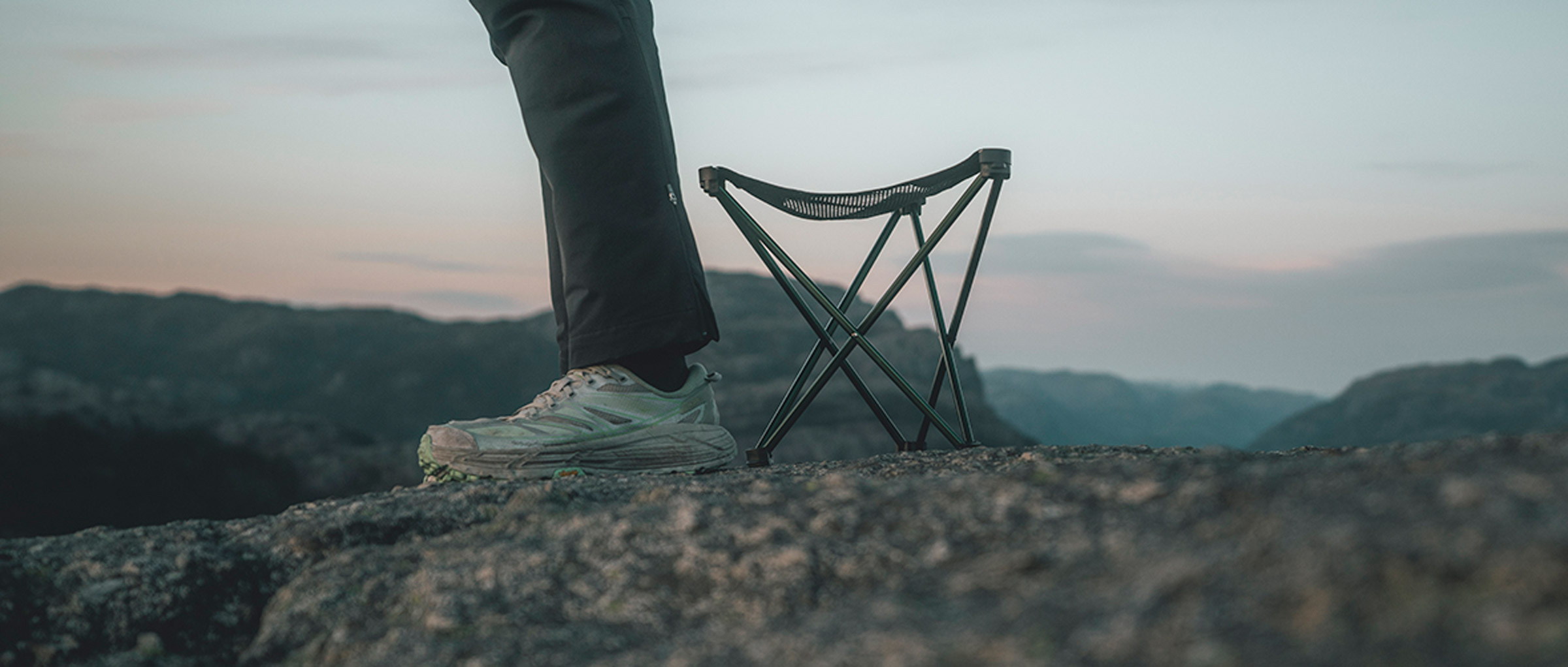 Geographic Glowing Green Skammel