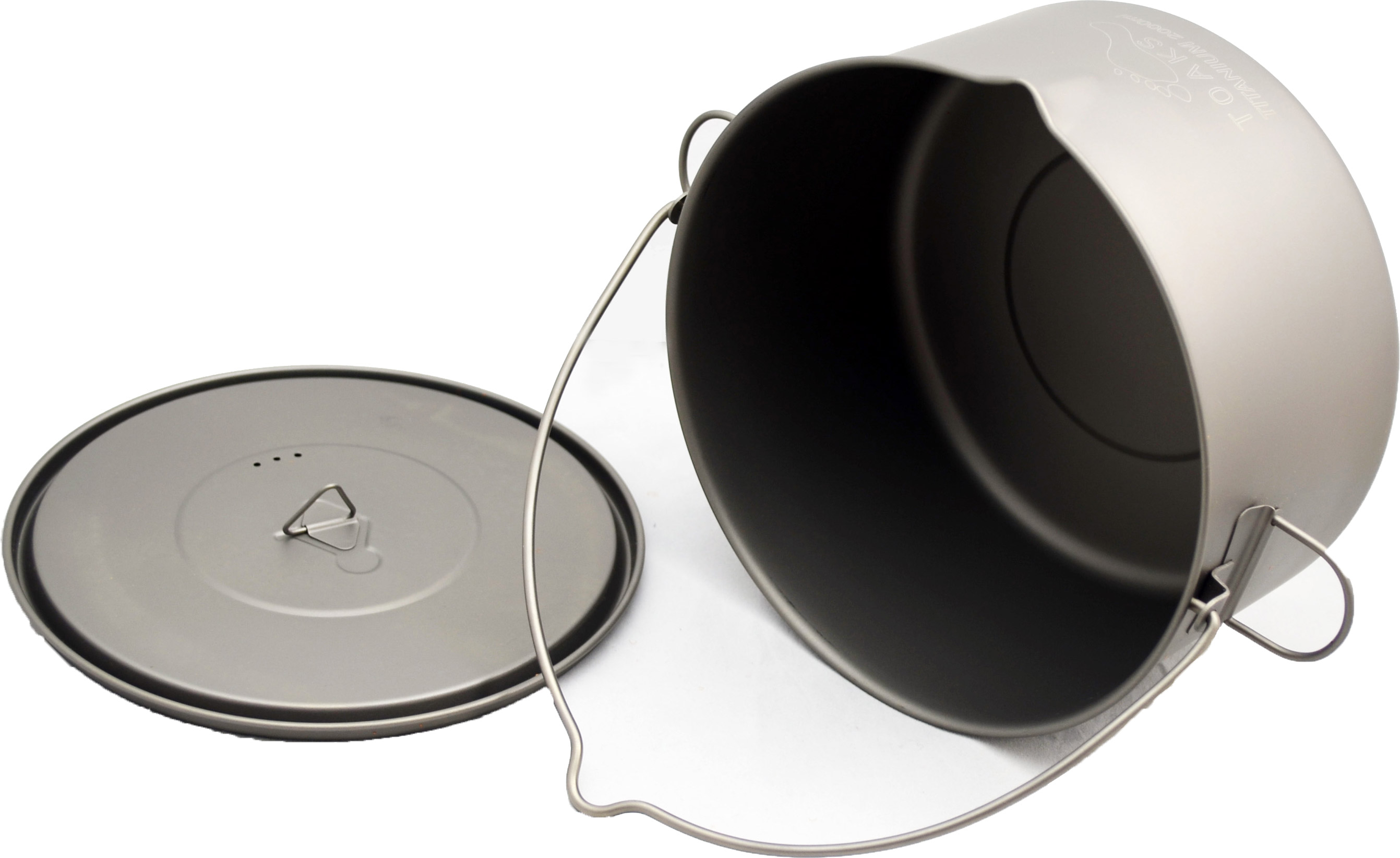 Titanium 2000 ml Pot with Bail Handle
