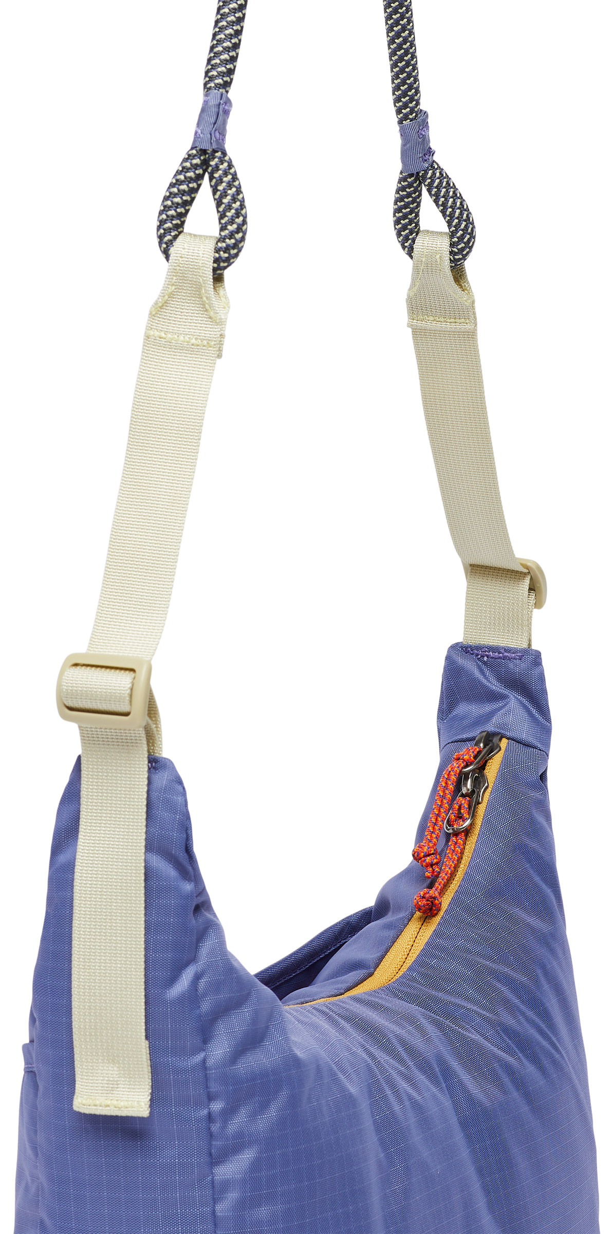 Trozo 8L Shoulder Bag