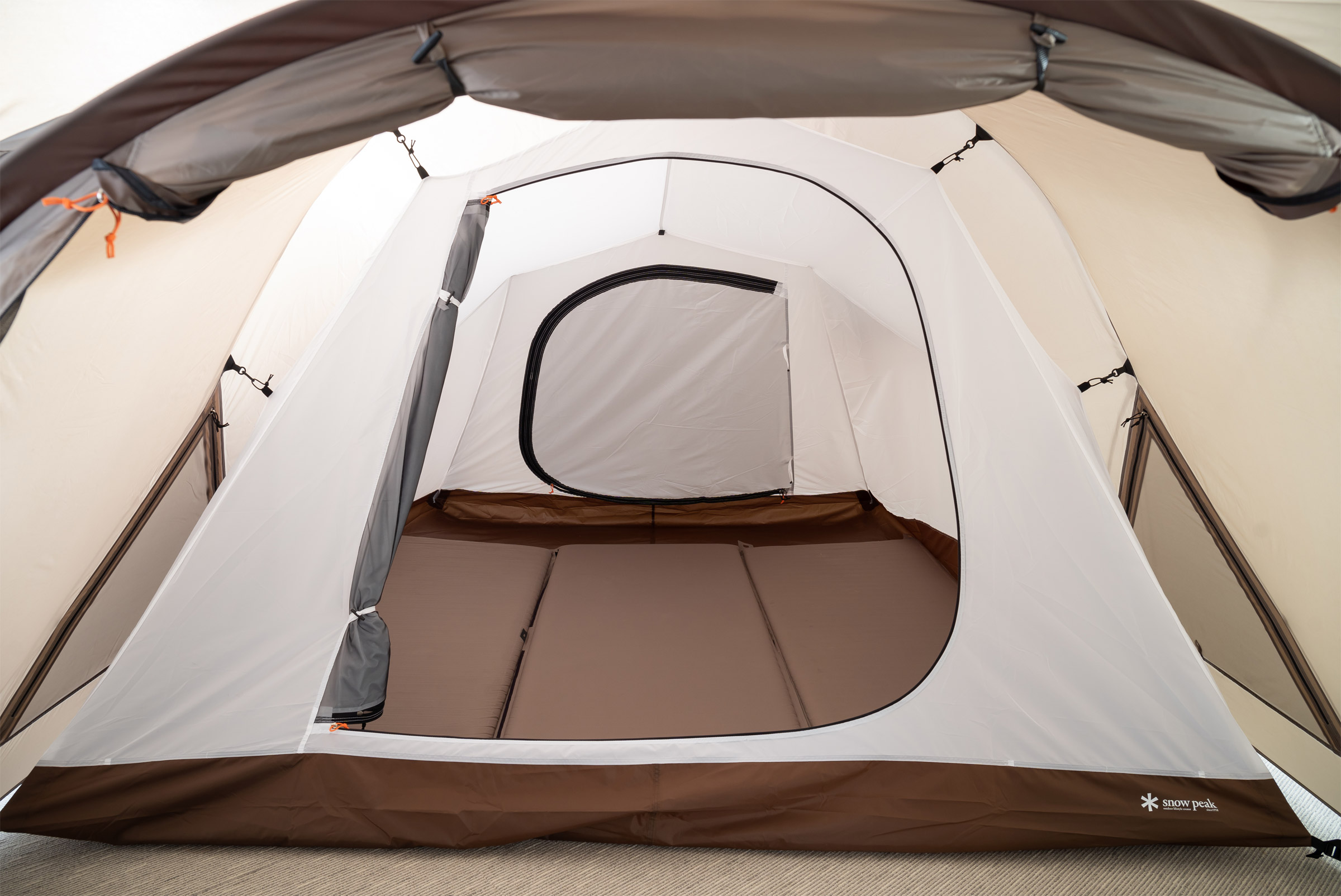 Land Nest Dome Medium, 4-Personers Telt