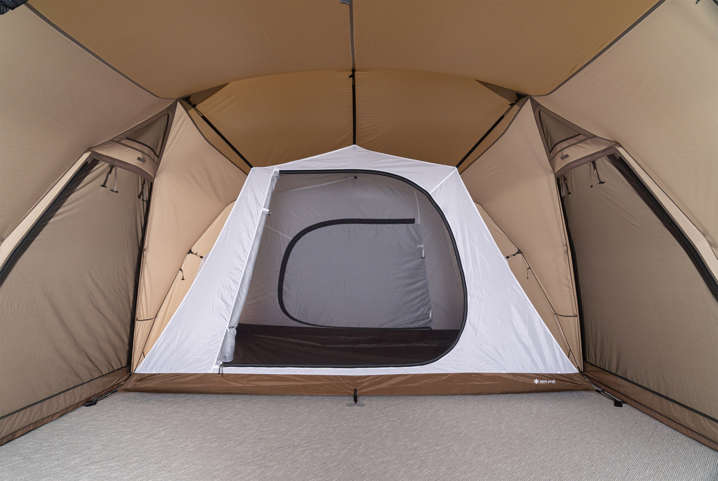 Land Nest Shelter, 4-Personers Telt