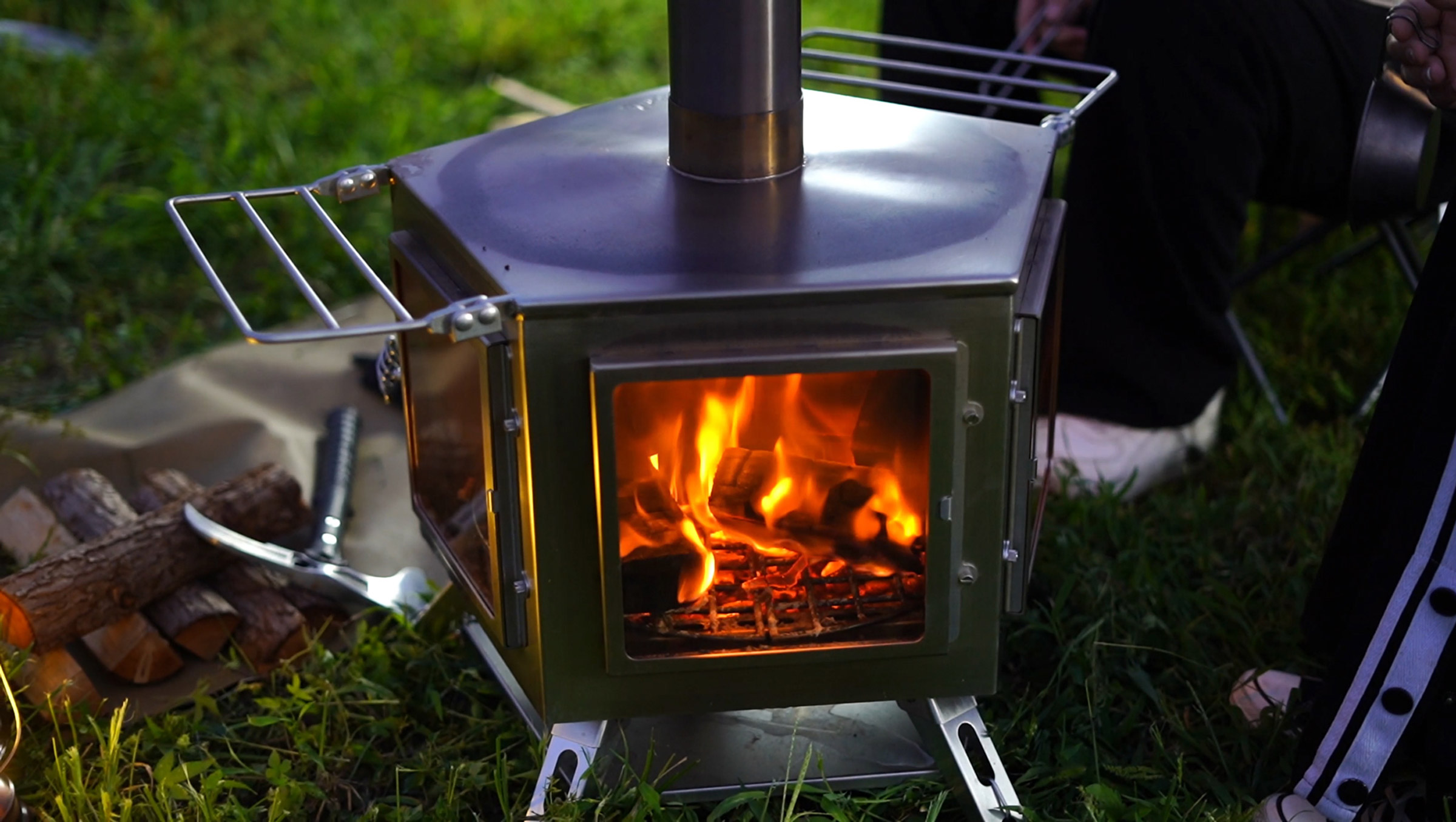 Pentagon Stove
