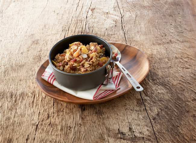 Whole Grain Fruit Muesli with Milk Trek'n Eat kogegrej