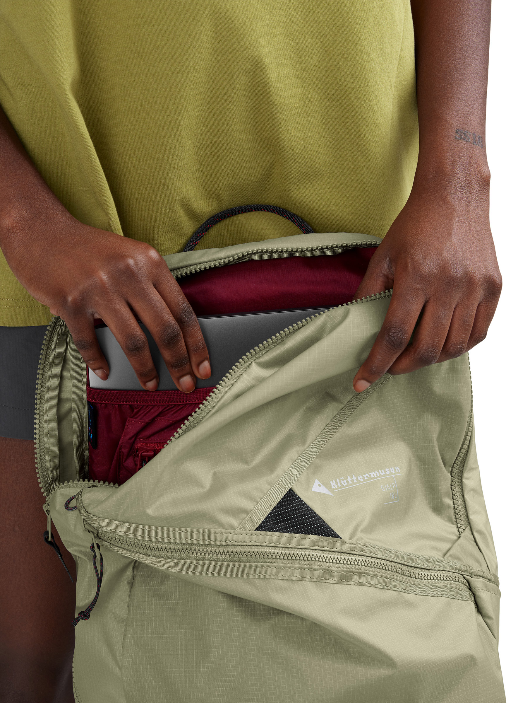 Gjalp Backpack 18L