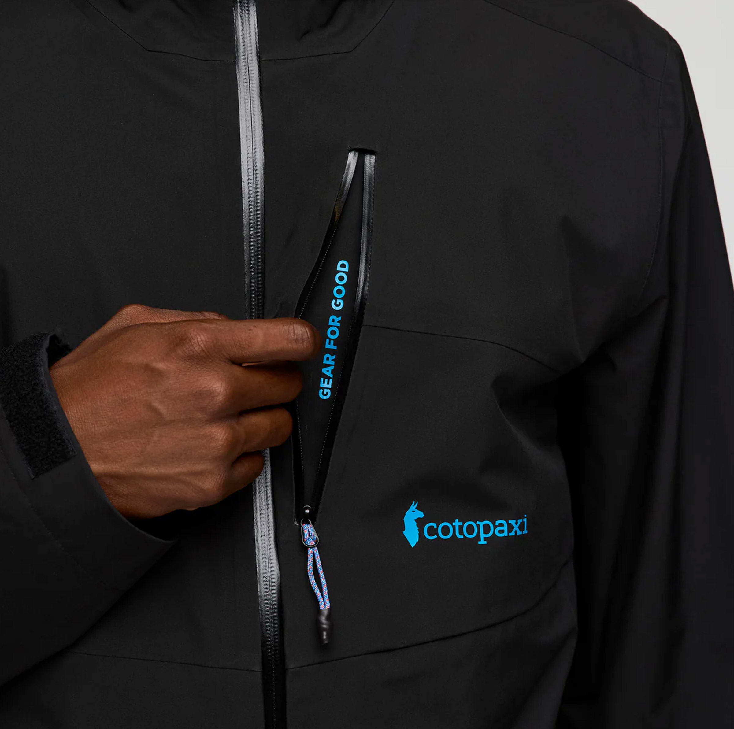 Impermeo 3L Hooded Shell Jacket