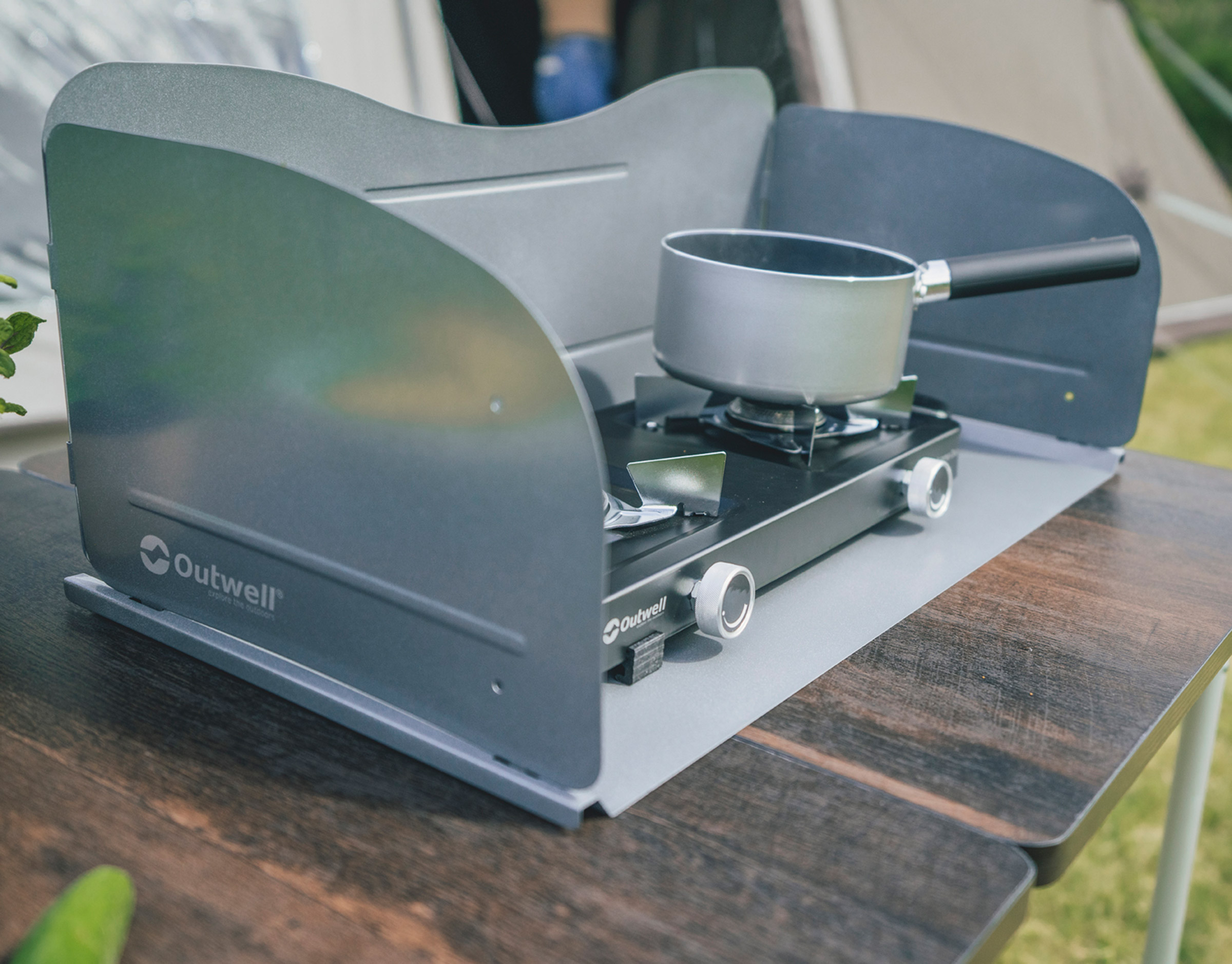 Varmeafledningsplade & Vindafskærmning