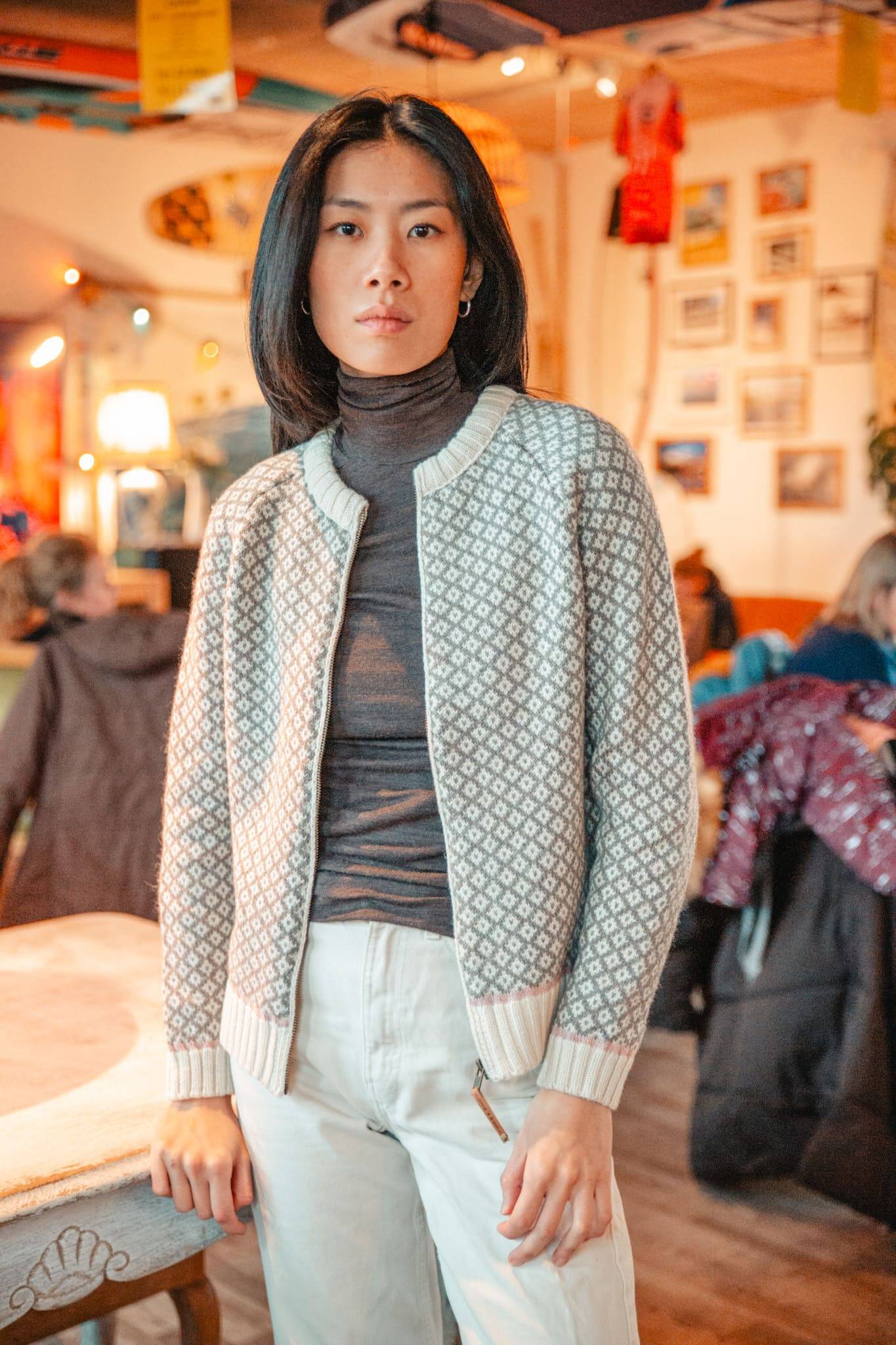 Iris Cardi Round Neck Dame