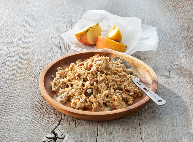 Swiss Muesli with Milk Trek'n Eat kogegrej