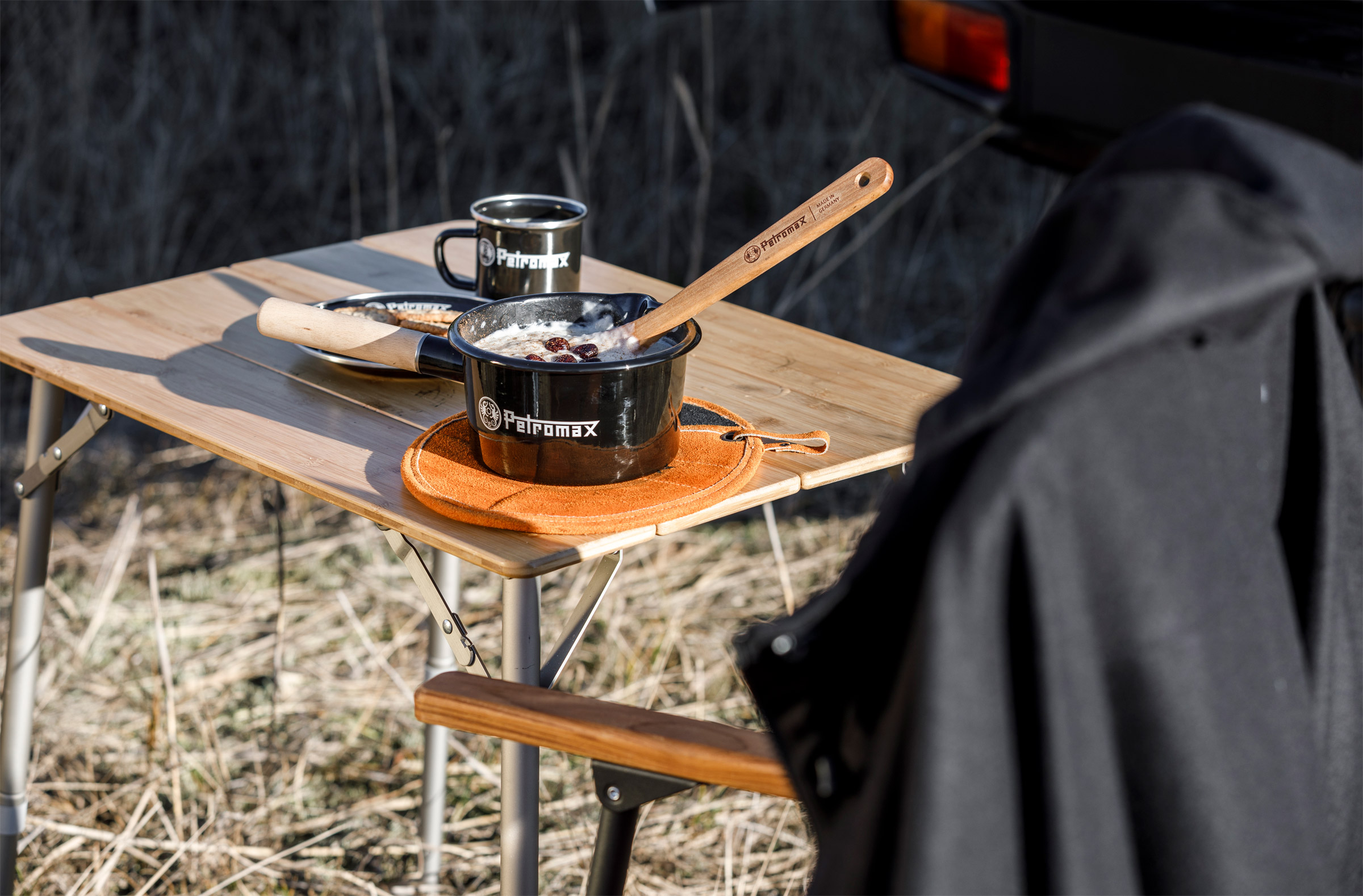 Enamel Pan 0.5L Black