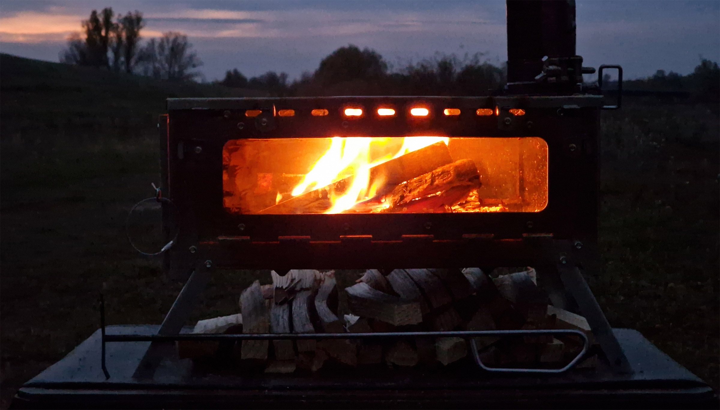 Fastfold Large Camping Stove with 3 Windows