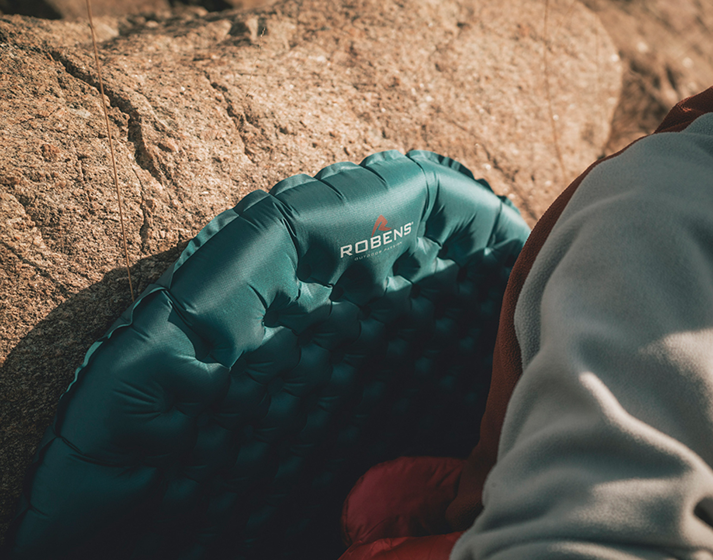 HeatCore 5.9R Large Oppusteligt Liggeunderlag