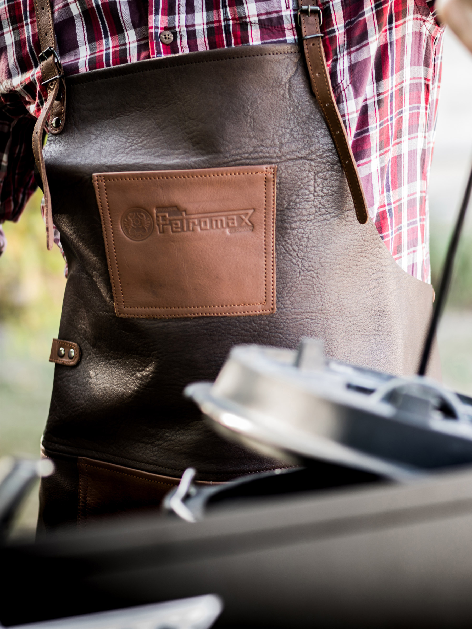 Buff Leather Apron with Cross Back Straps
