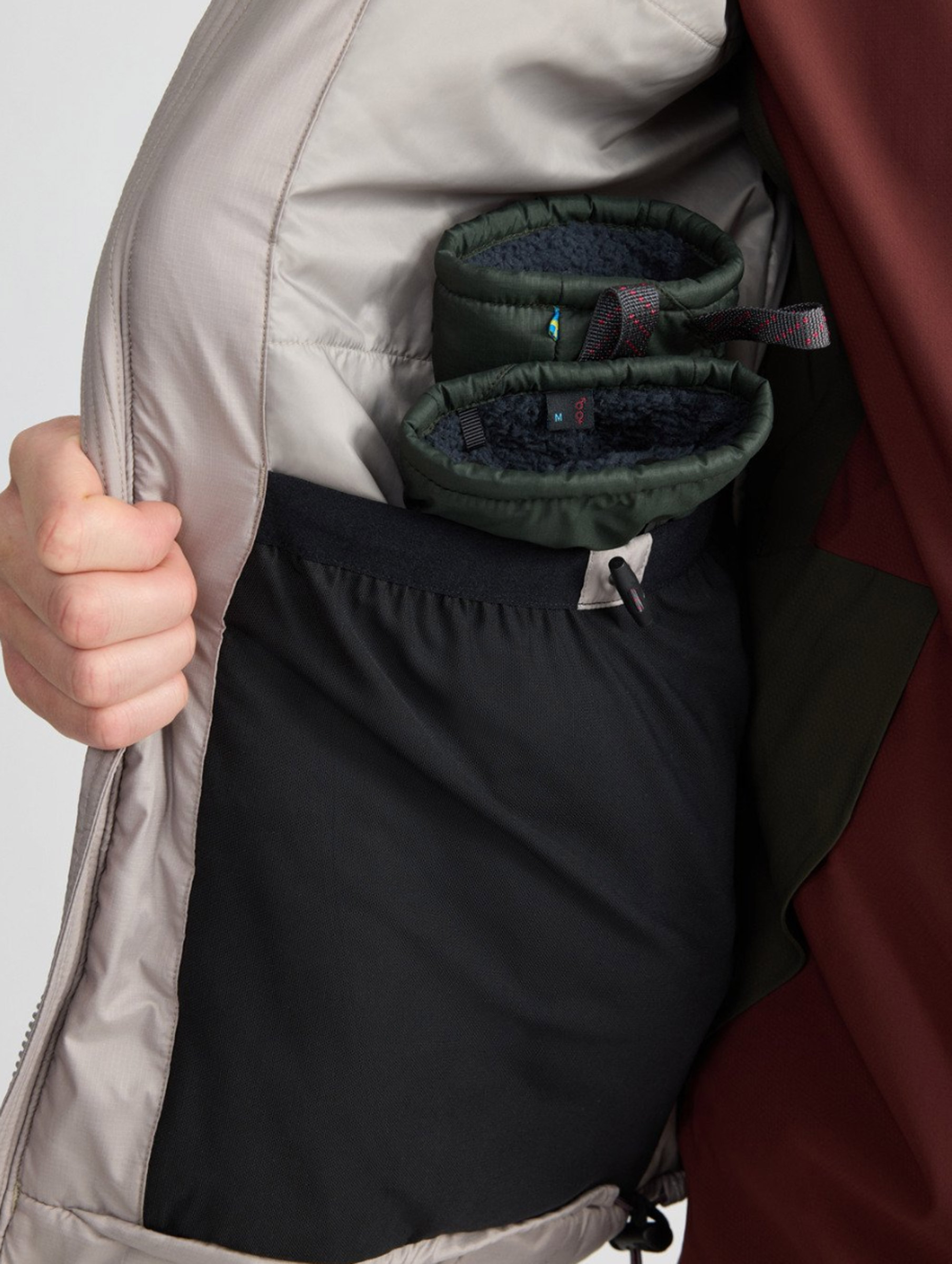 Gevar Mitts