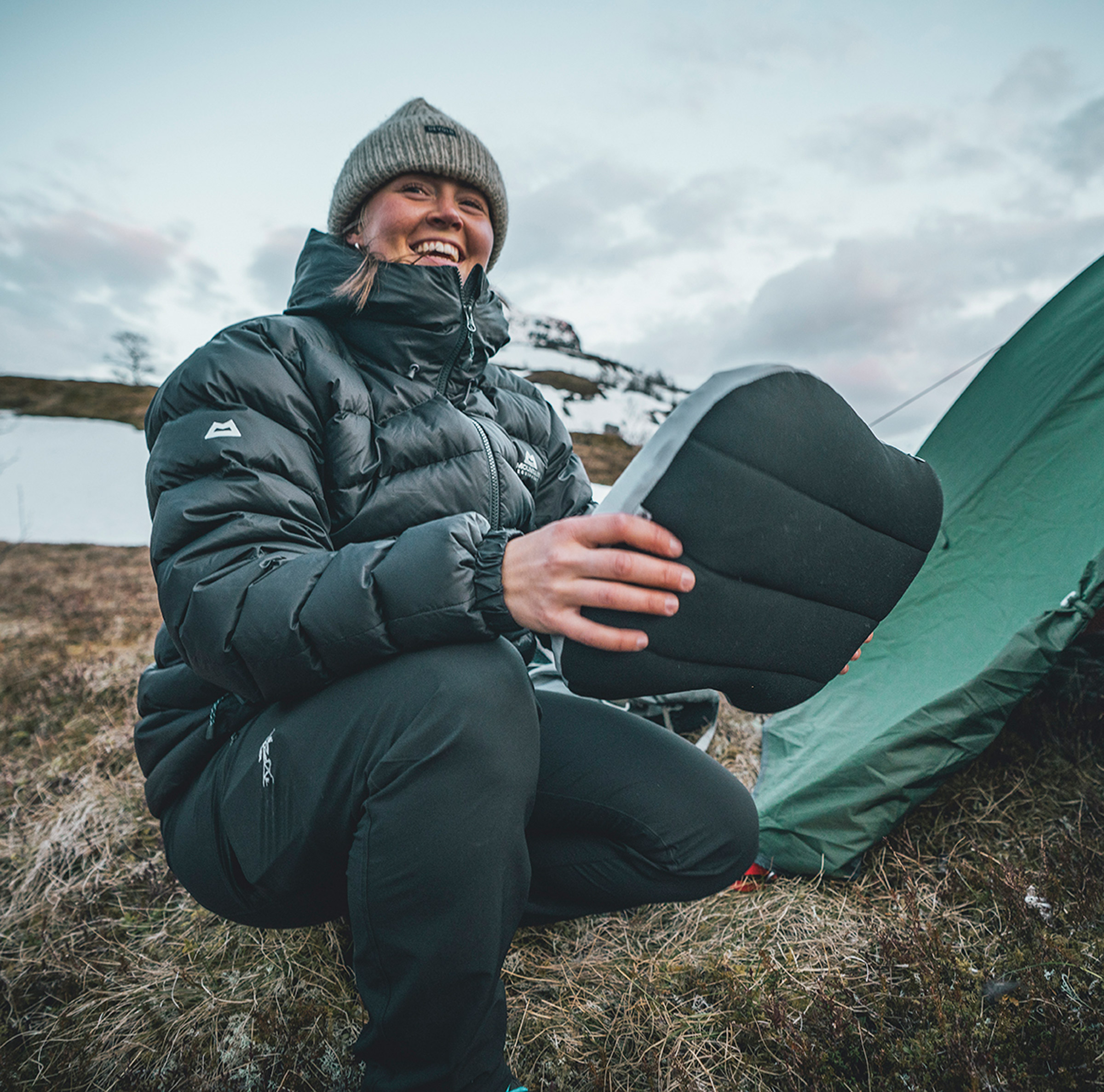 Mountain Pillow Insulated