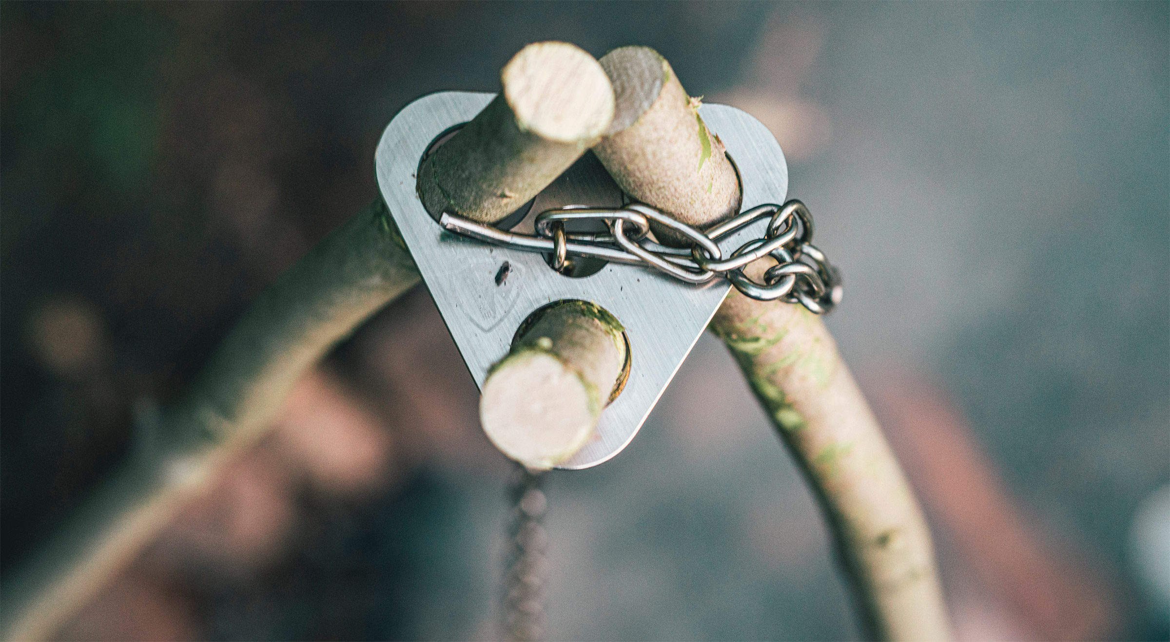 Bushcraft DIY Tripod