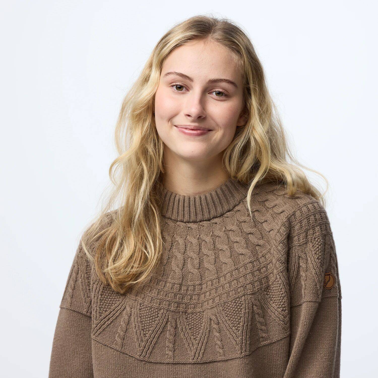 Övik Solid Jacquard Knit Dame