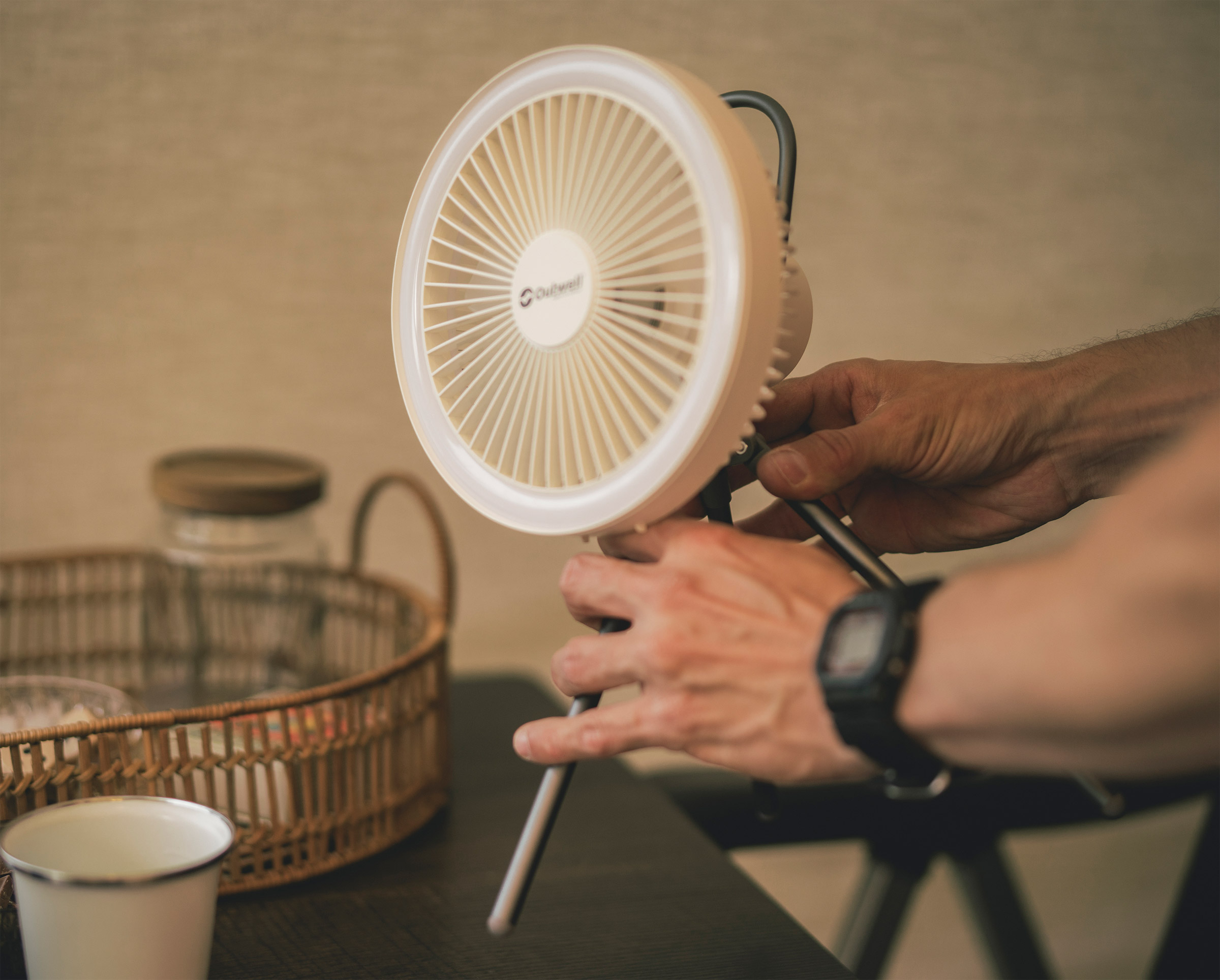 Eryon Genopladelig Ventilator