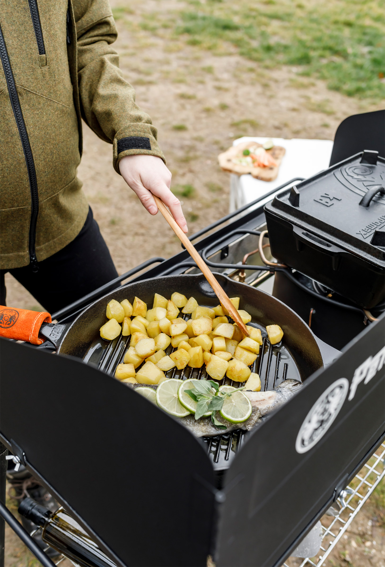 Grill Fire Skillet w/One Handle GP35