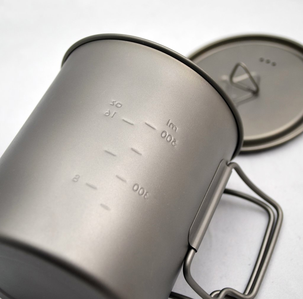 Titanium 750 ml Pot with Lid