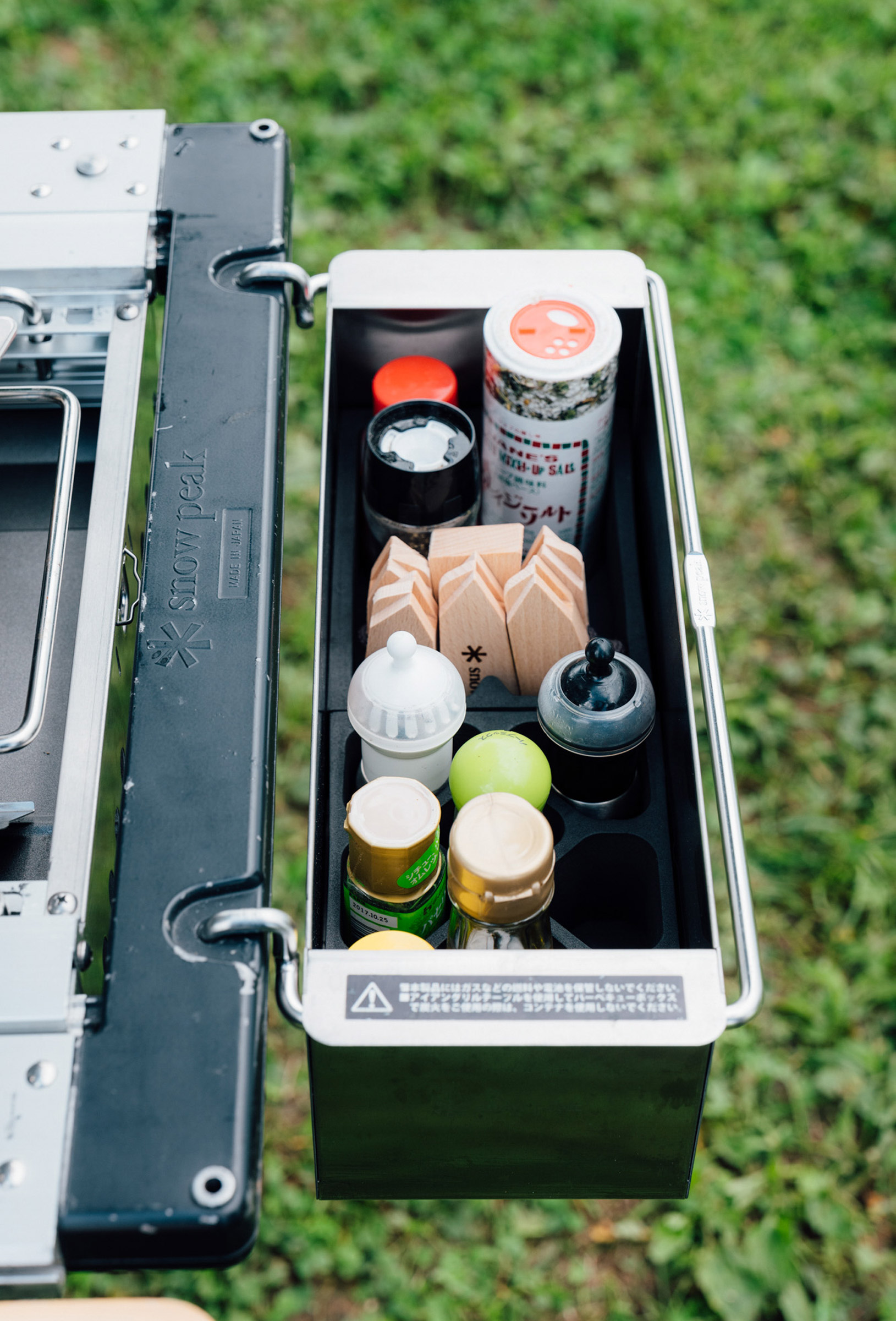 IGT Stainless Steel Box Hanger