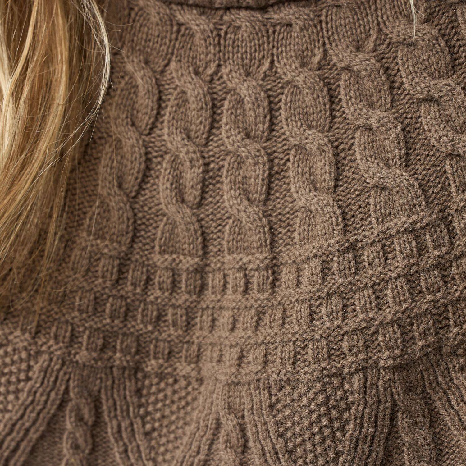 Övik Solid Jacquard Knit Dame
